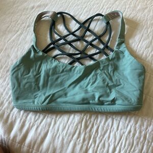 lululemon sports bra